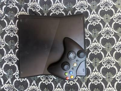 XBOX 360 Slim