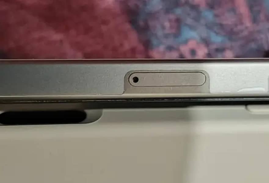 iPhone 16 Pro Max 8