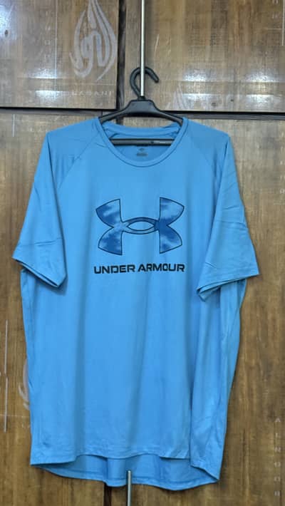 Under Armour Puma Nike XL shirts