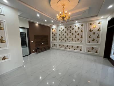 Vip 10 Marla Brand New Luxury Ultra Modern Stylish Style Double Storey House Available For Sale