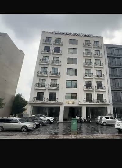 Commercial Shop For Sale Prime Location (100 Ft Road)
