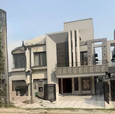 10 marla house for sale