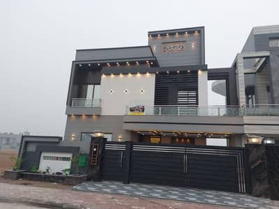 Real Pictures 10 Marla Brand New House For Sale