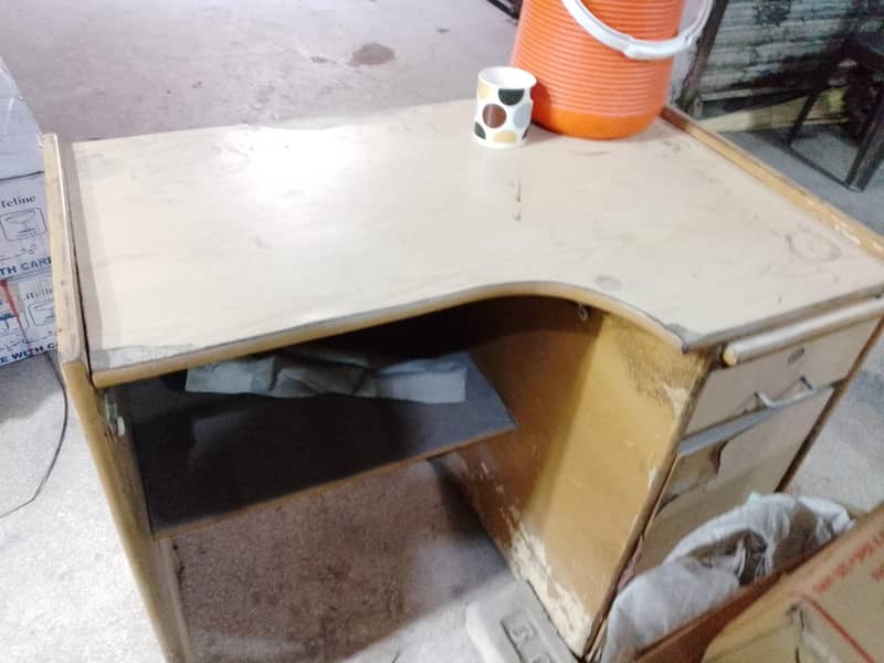 computer table 0