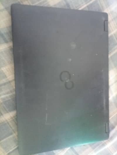 Fujitsu life book e449 ( 8the gen) 8 /128ssd