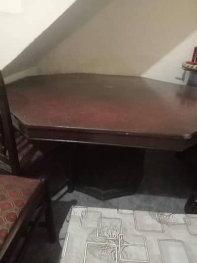 wood dinning table  with 6 chairs