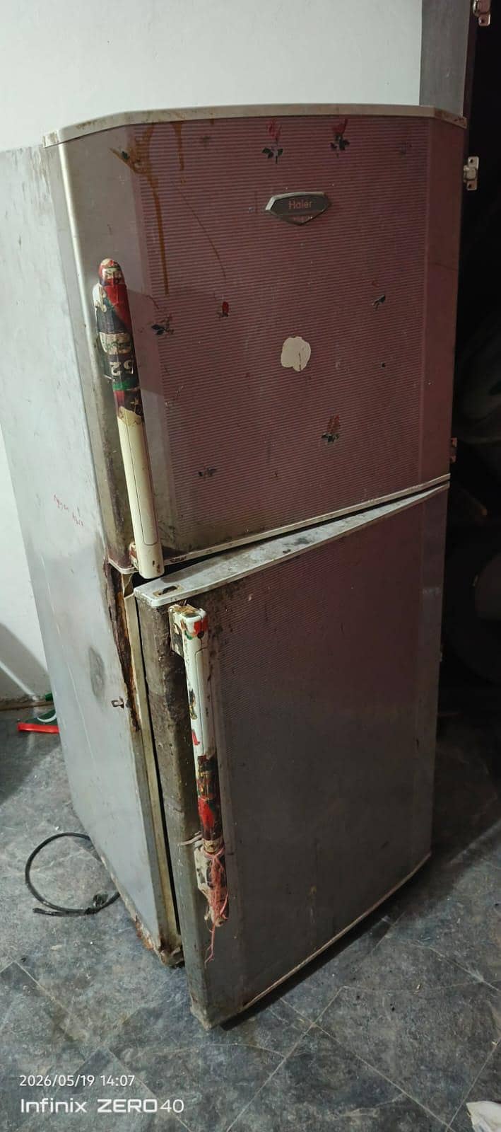 refrigerator 3