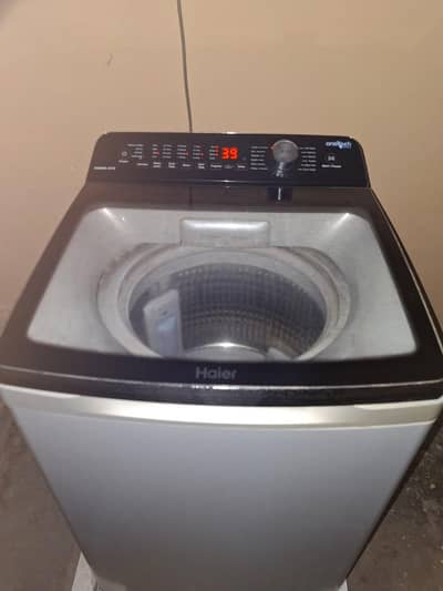 Haier Fully Automatic Washing Machine. HWM-95
