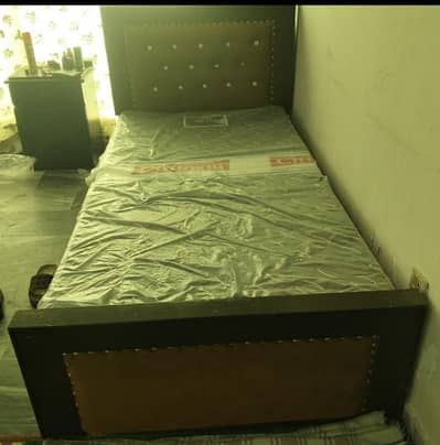 single bed for sale