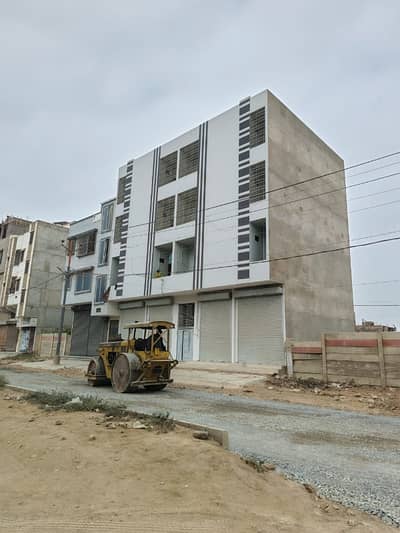 Ready To Buy A Prime Location Flat 750 Square Feet In Karachi