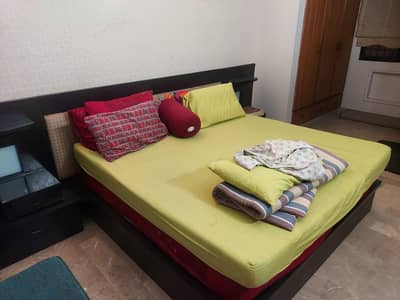 King size double bed