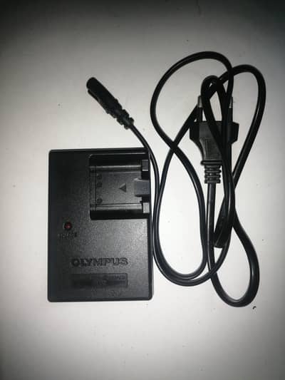 Olympus FE-20 Digital Camera, Good Condition
