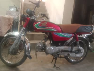 clean bike with original spare parts 10/8 condition engine all ok