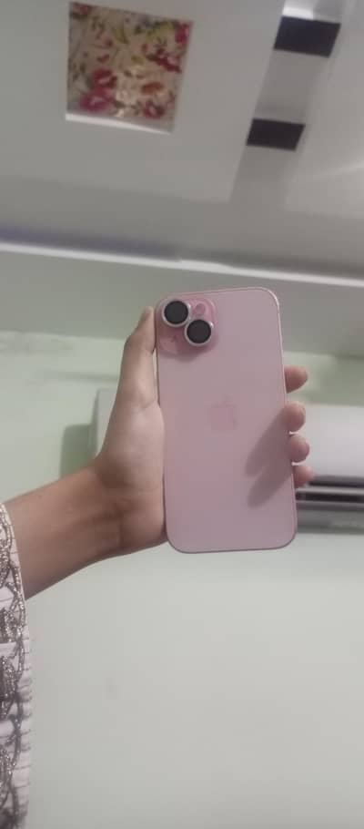 i phone 15 pink colour