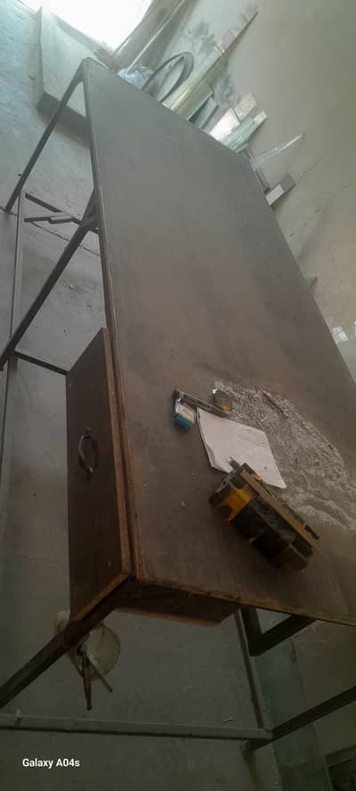 Table or counter for glass shop