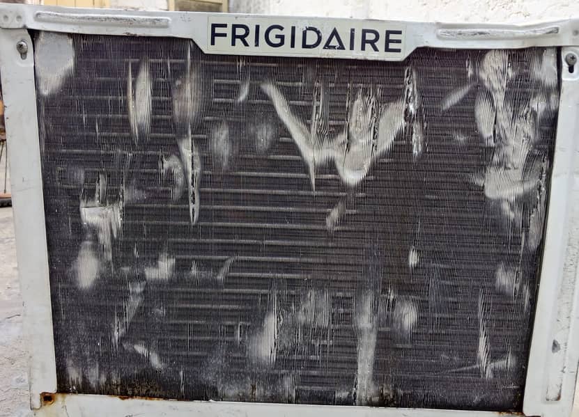 FRIGIDARE 4