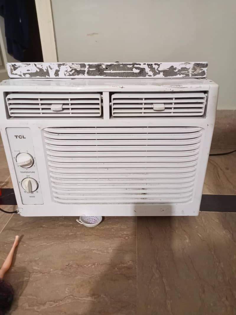 window ac 1