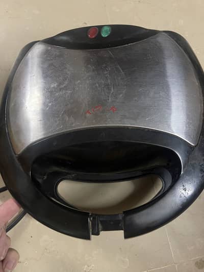 Sandwich maker