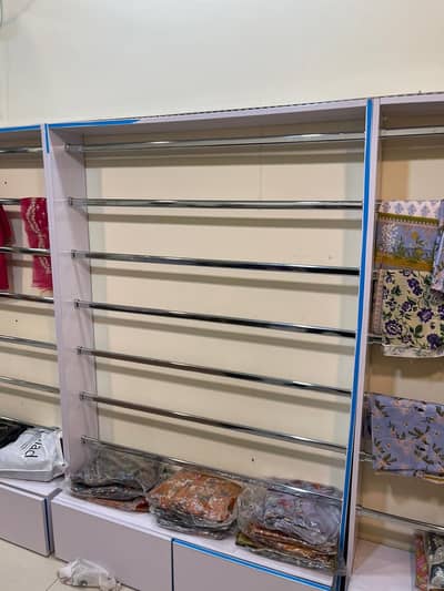 Wooden racks for sale / Clothing racks - Total 4
