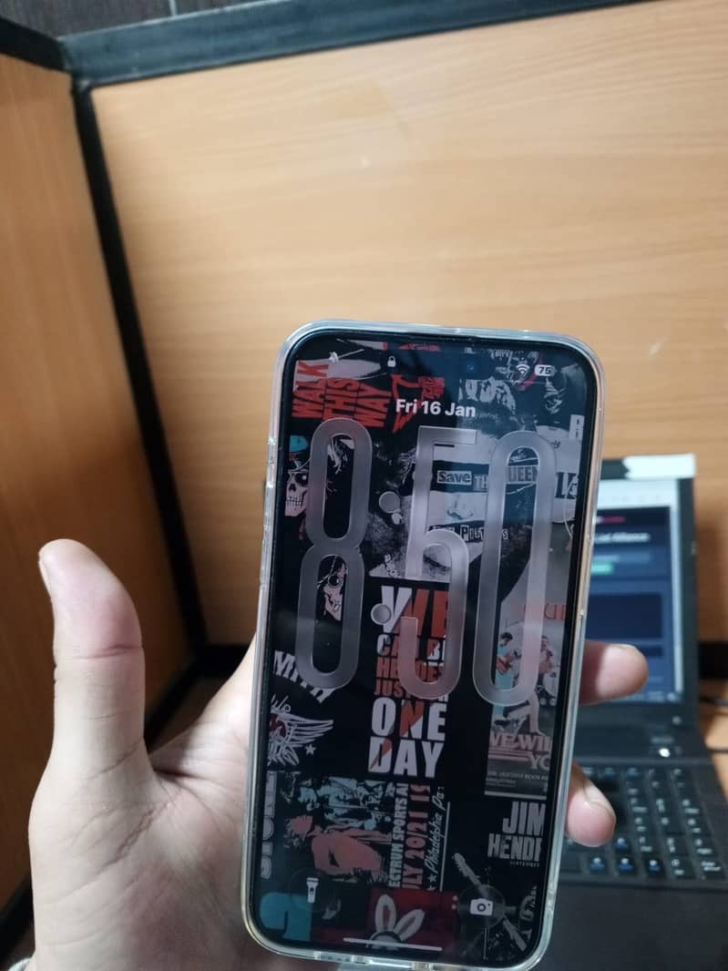 Iphone 15 pro max 1
