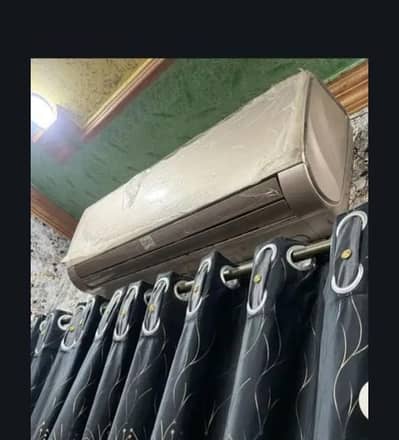 1.5 ton used ac like new condition excellent cooling