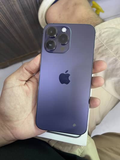 I phone 14 pro max 256 dual physical approved 92 health waterpack