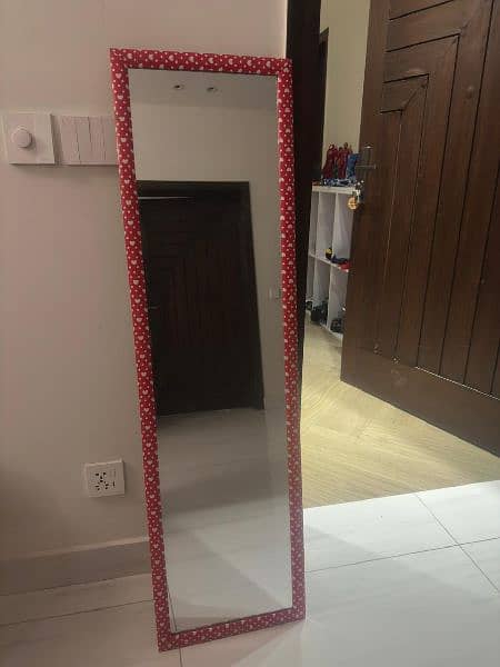 long Mirror 1