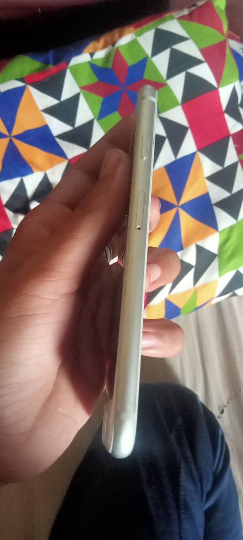 Apple iPhone 8 4