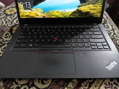 Lenovo Thinkpad T495s (2 Gb dedicated graphic card)