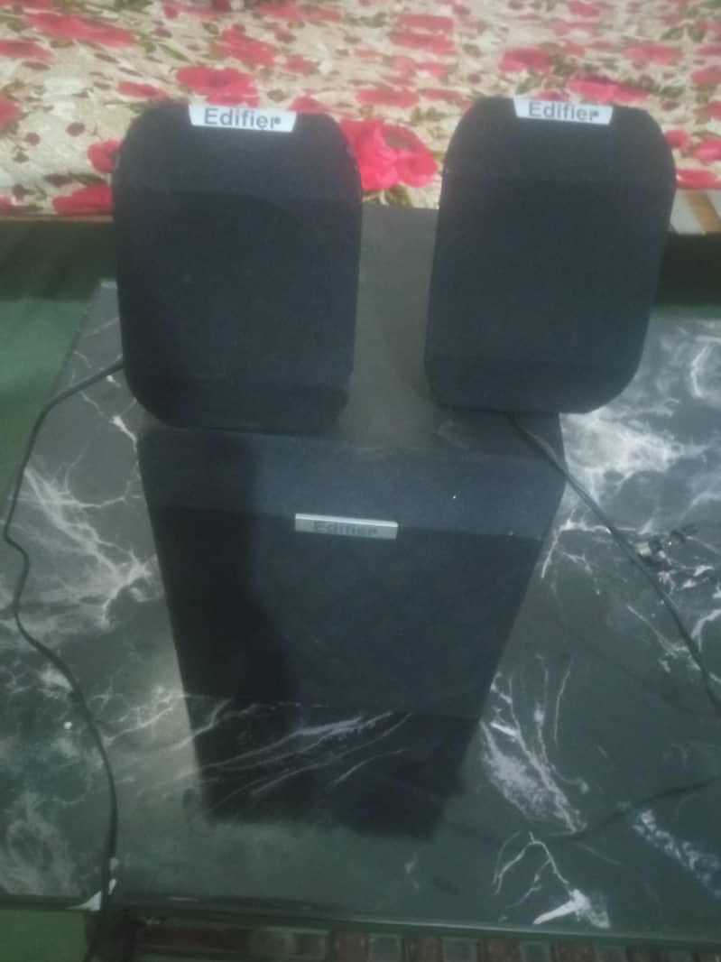 speaker 0