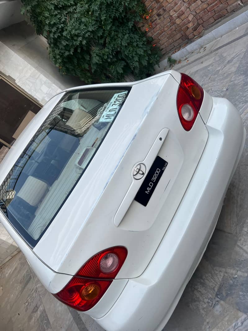 se saloon 8