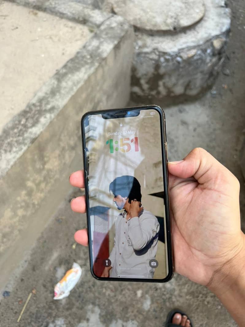 iphone xs max 6