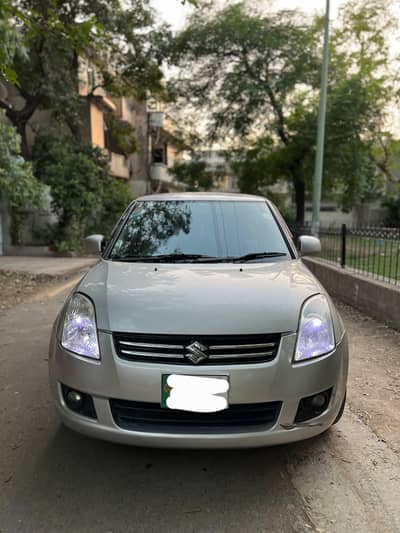 Suzuki Swift DLX 2013