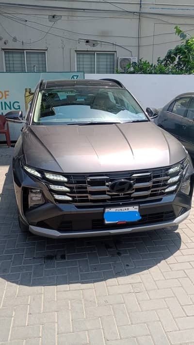 Hyundai Tucson Hybrid Signature 2025