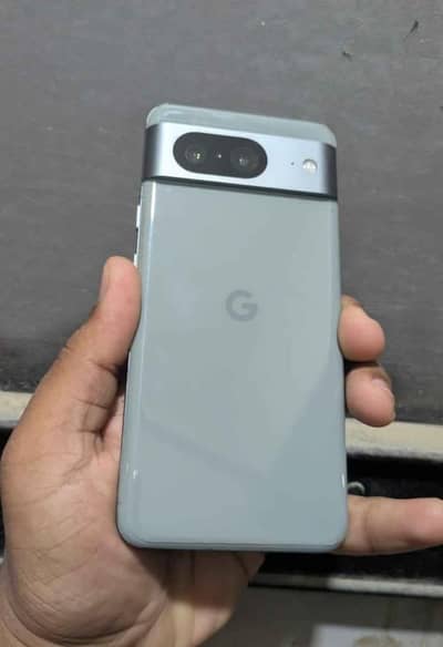 Google pixel 8