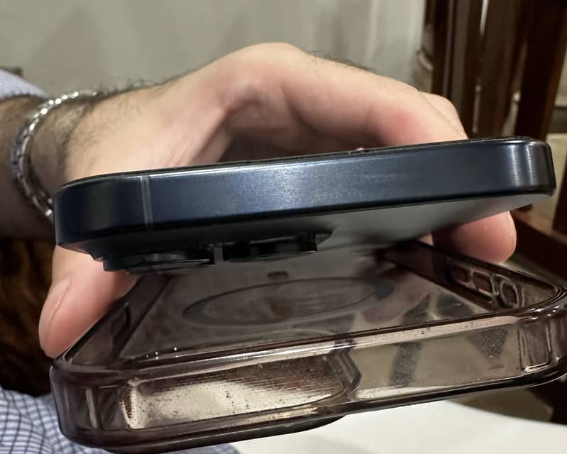 Iphone 15 pro max 5