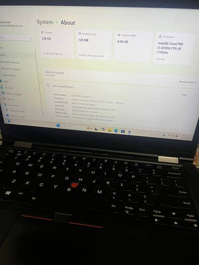 lenavo 8th yoga generation i5core  touch screen with pen