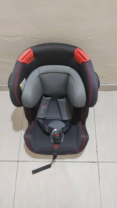 Tinnies Car Seat for babies+ toddlers