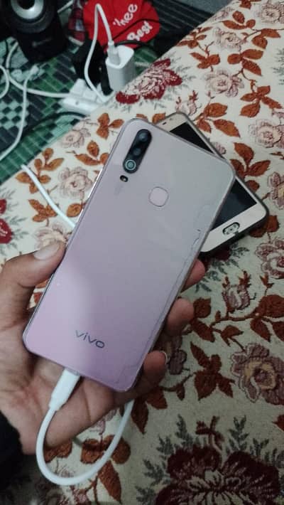 vivoy17 mobile Urgent sale