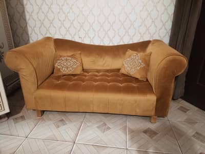 2 seater beautiful sofa