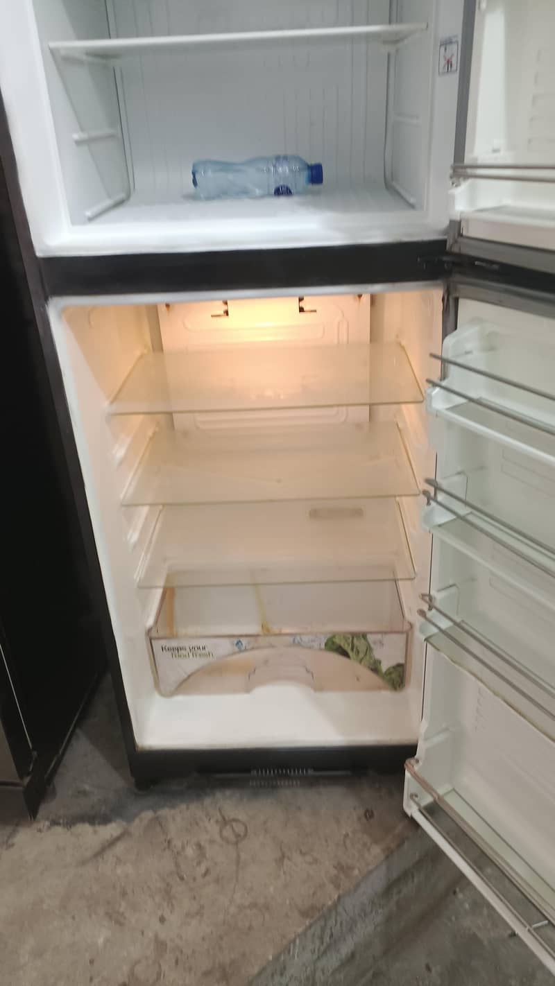 Refrigerator 5