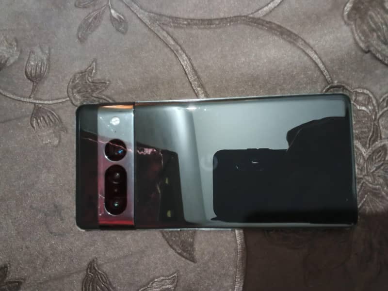Google pixel 7 pro 1