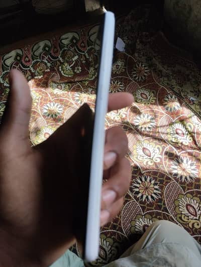 Good kindishain 4 ram 64 rom