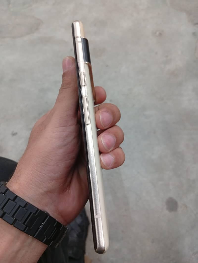 Google pixel 6pro 1