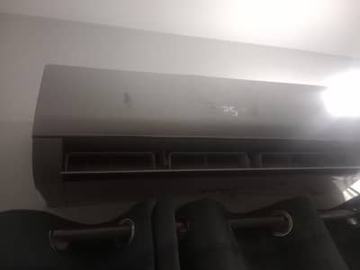 1 ton Haier inverter