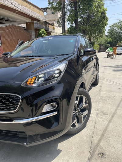 KIA SPORTAGE (AWD)