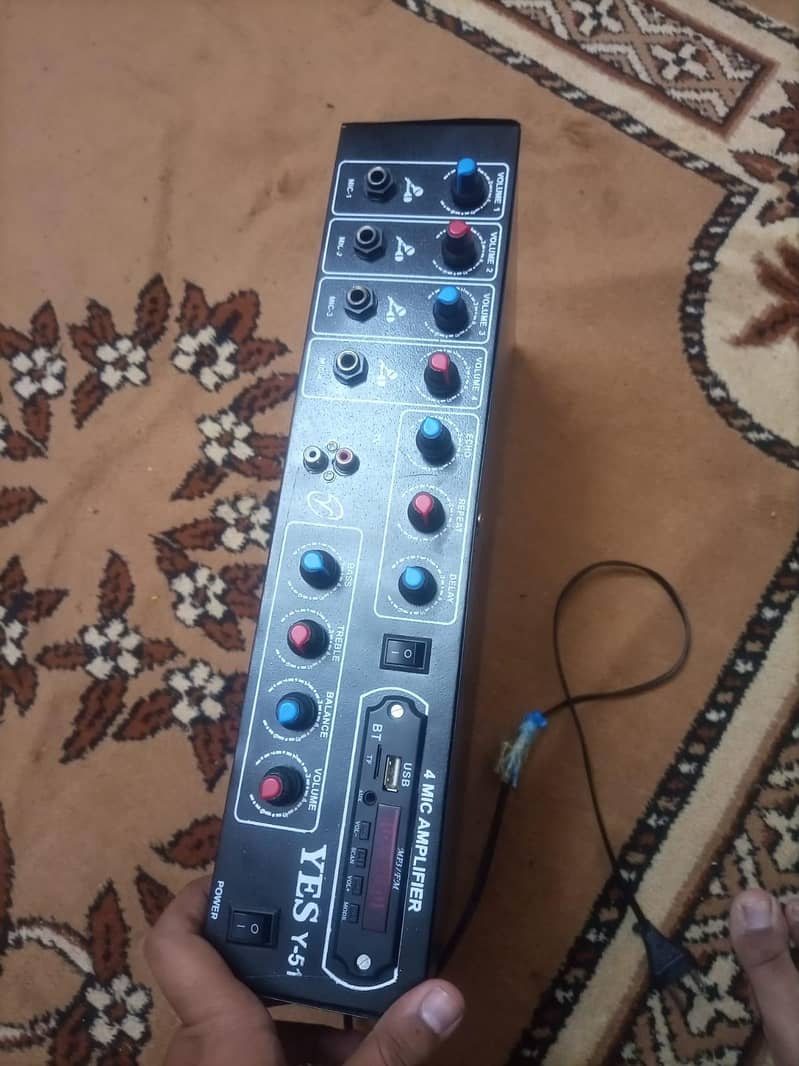 speakers 3