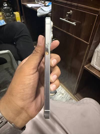 iPhone 14 Pro Max 256GB PTA Approved White 10/10