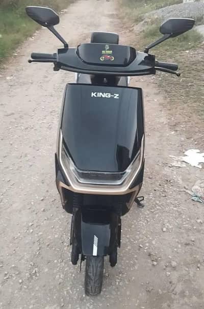 king z scooty