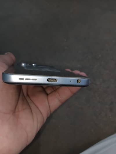 Tecno spark 40. . . 6/128